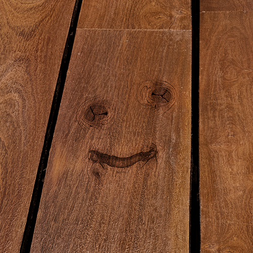 Wood Happy Face 500X500